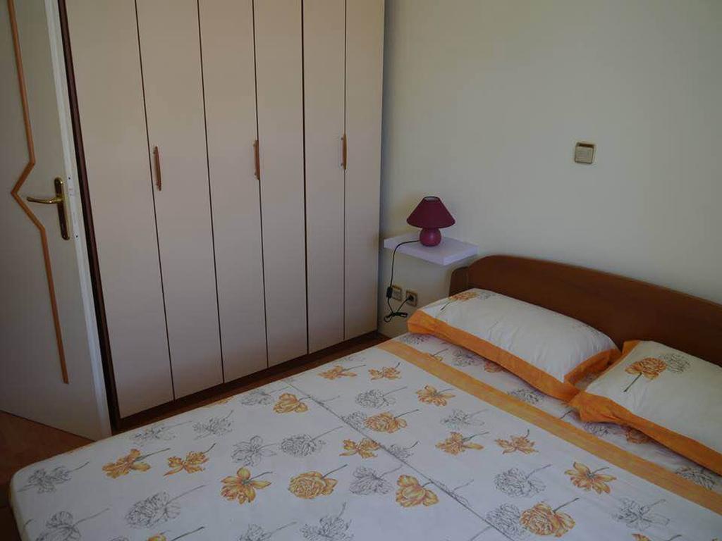 Apartment Iva Klek Kamer foto
